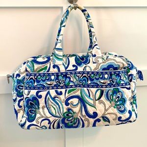 Vera Bradley quilted weekend duffle in Mediterranean white/blue- used once!